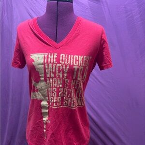 Grunt Style Red Graphic V-Neck Short Sleeve Tee